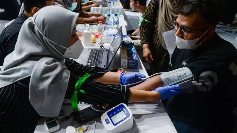 Mendagri Minta Kepala Daerah Serius Tangani TBC