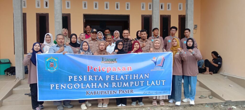 Warga Maruat Ikuti Pelatihan Pengolahan Rumput Laut di Samarinda