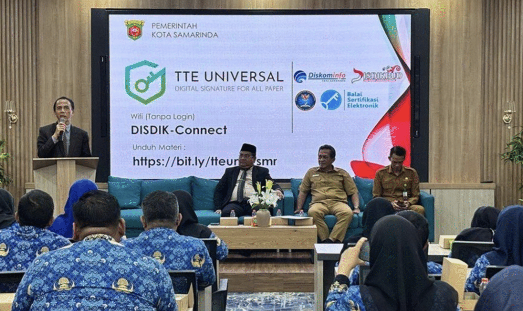 Diskominfo Samarinda Latih Kepala Sekolah Gunakan Tanda Tangan Elektronik