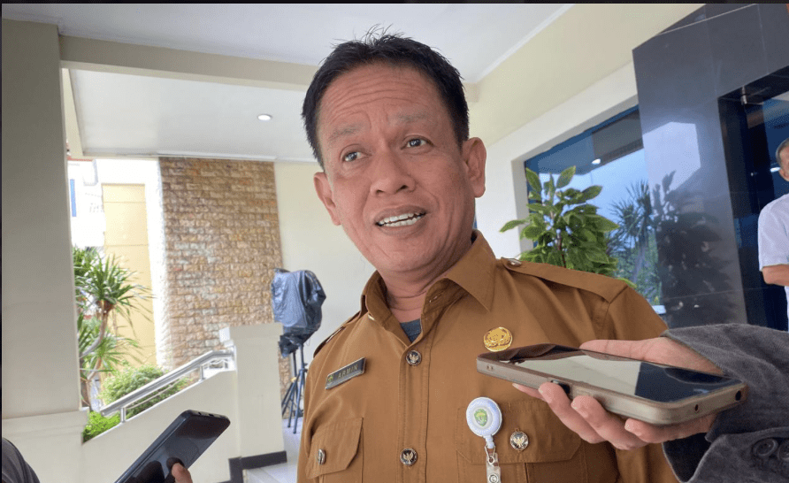 Seragam Sekolah Gratis di Kaltim Mulai Disalurkan Akhir November 2025