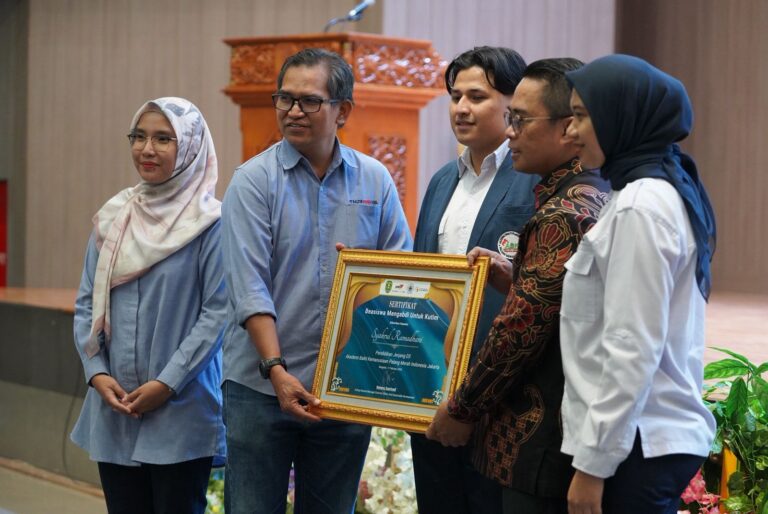 KPC Salurkan Beasiswa Berdaya 2025 untuk Pelajar dan Mahasiswa Kutim