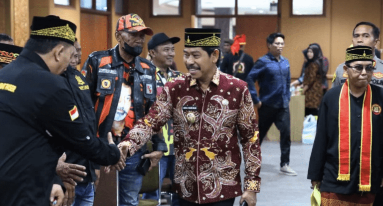 Wabup PPU Hadiri Musda II LPAP, Tekankan Peran Strategis Lembaga Adat