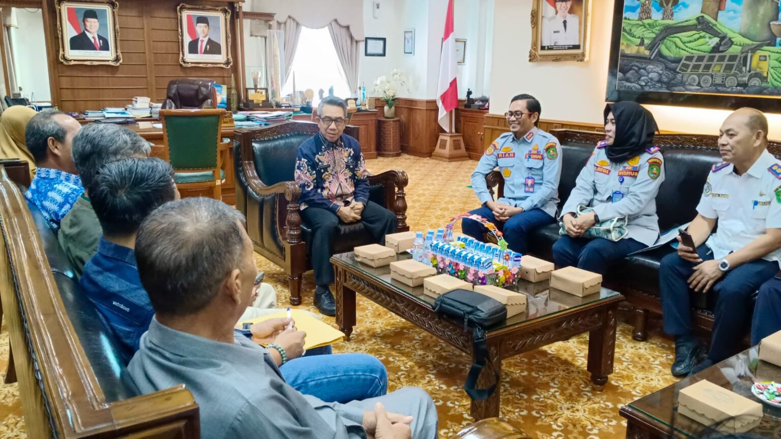 Kutim Libatkan Perusahaan dalam Perbaikan Bandara Uyang Lahai