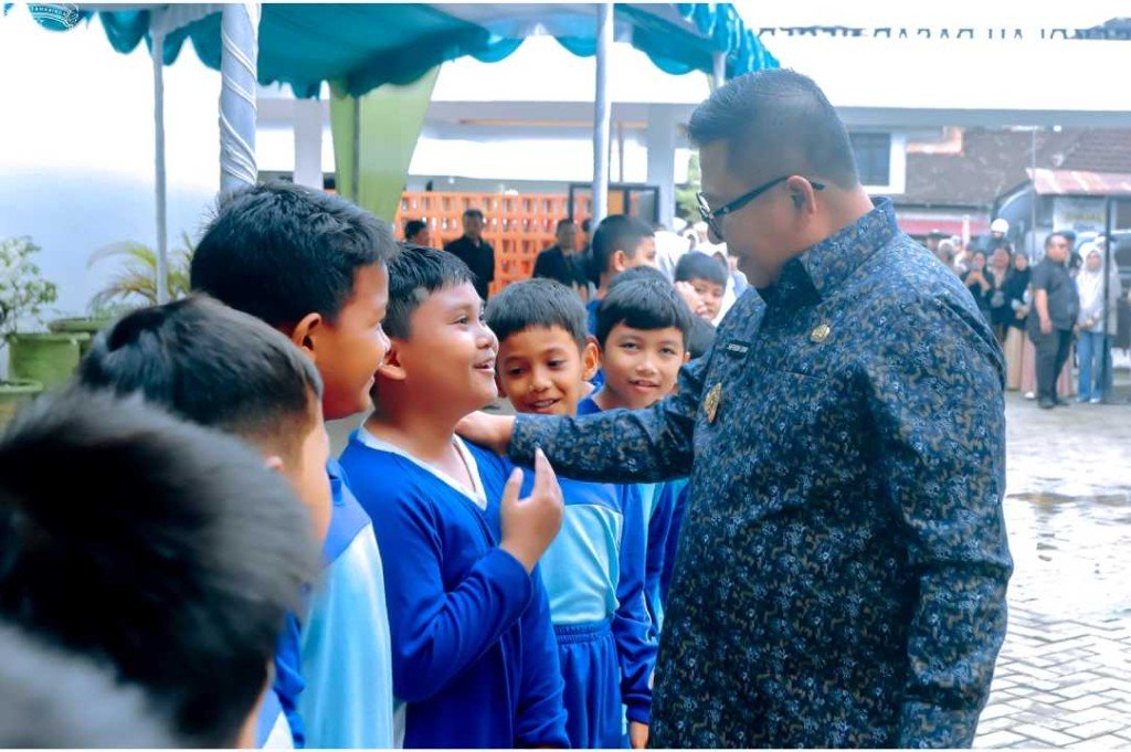 Gemarikan Sambangi SDN 011 Samarinda, Dorong Konsumsi Ikan dan Gizi Anak