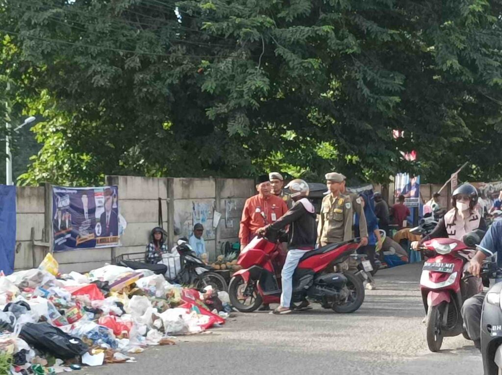 DLH PPU Tutup Sejumlah TPS Pinggir Jalan, Siapkan Peringatan Denda Rp250 Ribu